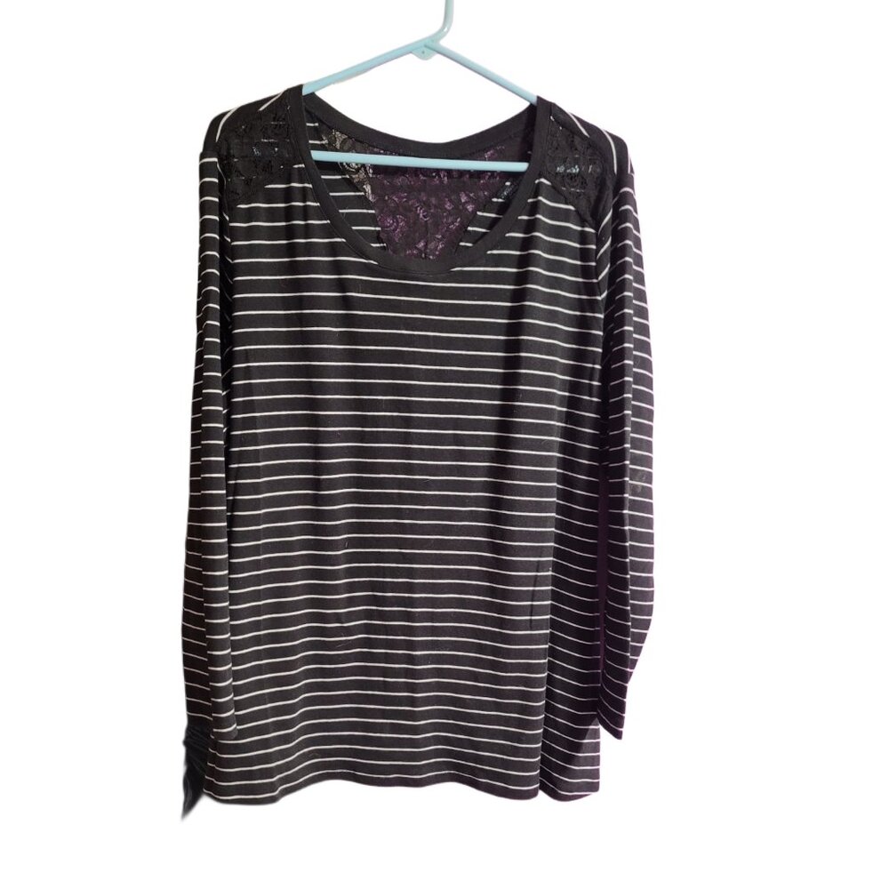 Striped Tee with Lace Detail